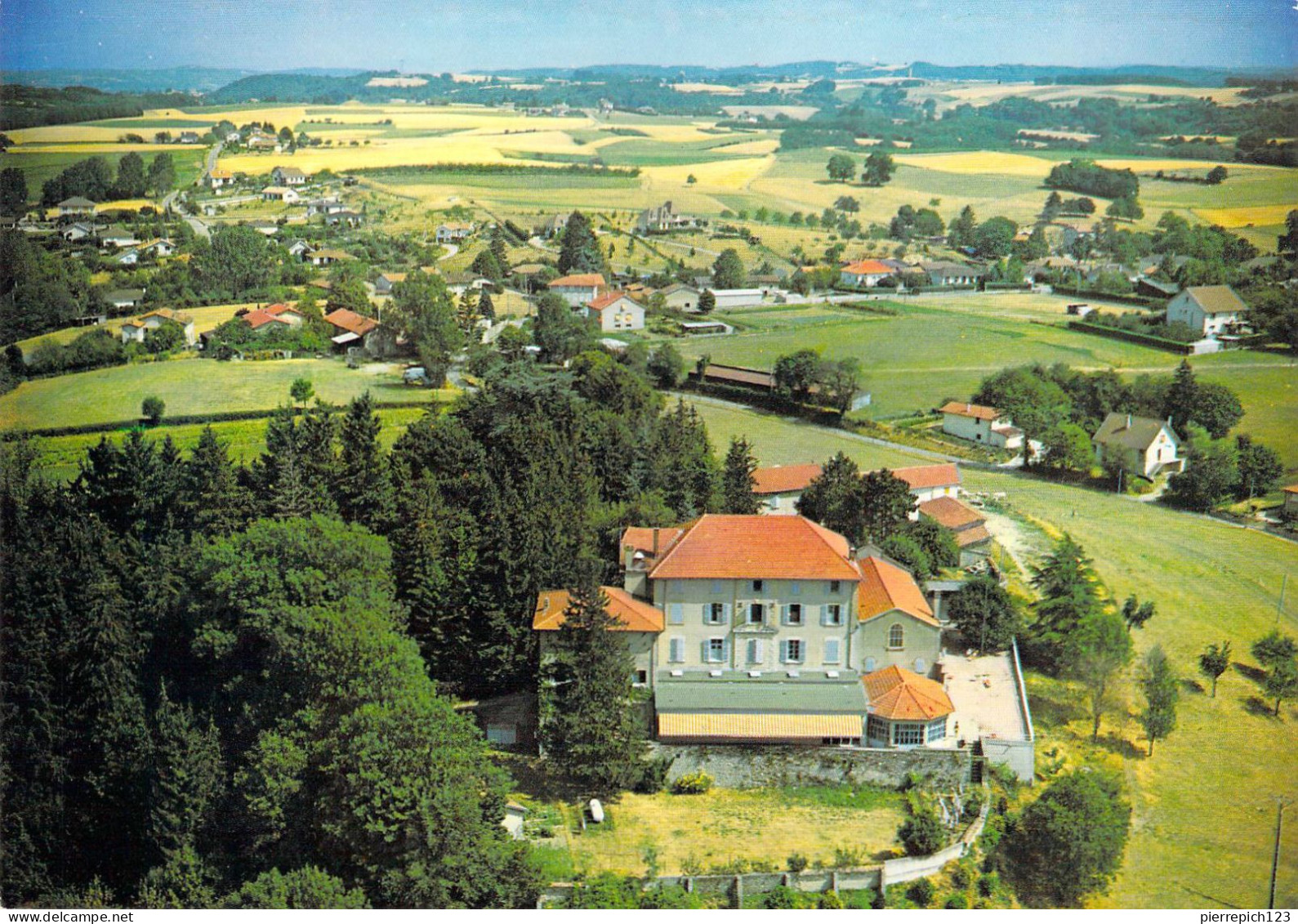 38 - Diémoz - Maison De Repos "Repos Sous Les Pins" - Vue Aérienne - Diémoz