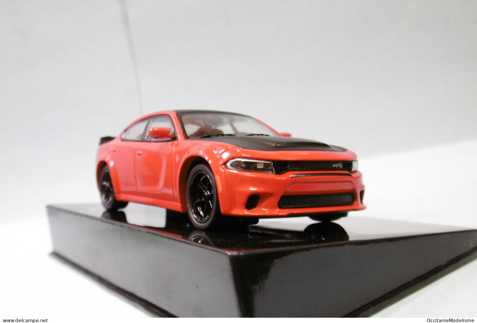 Ixo - DODGE CHARGER SRT HELLCAT 2021 Rouge Réf. CLC534N NBO Neuf 1/43 - Ixo