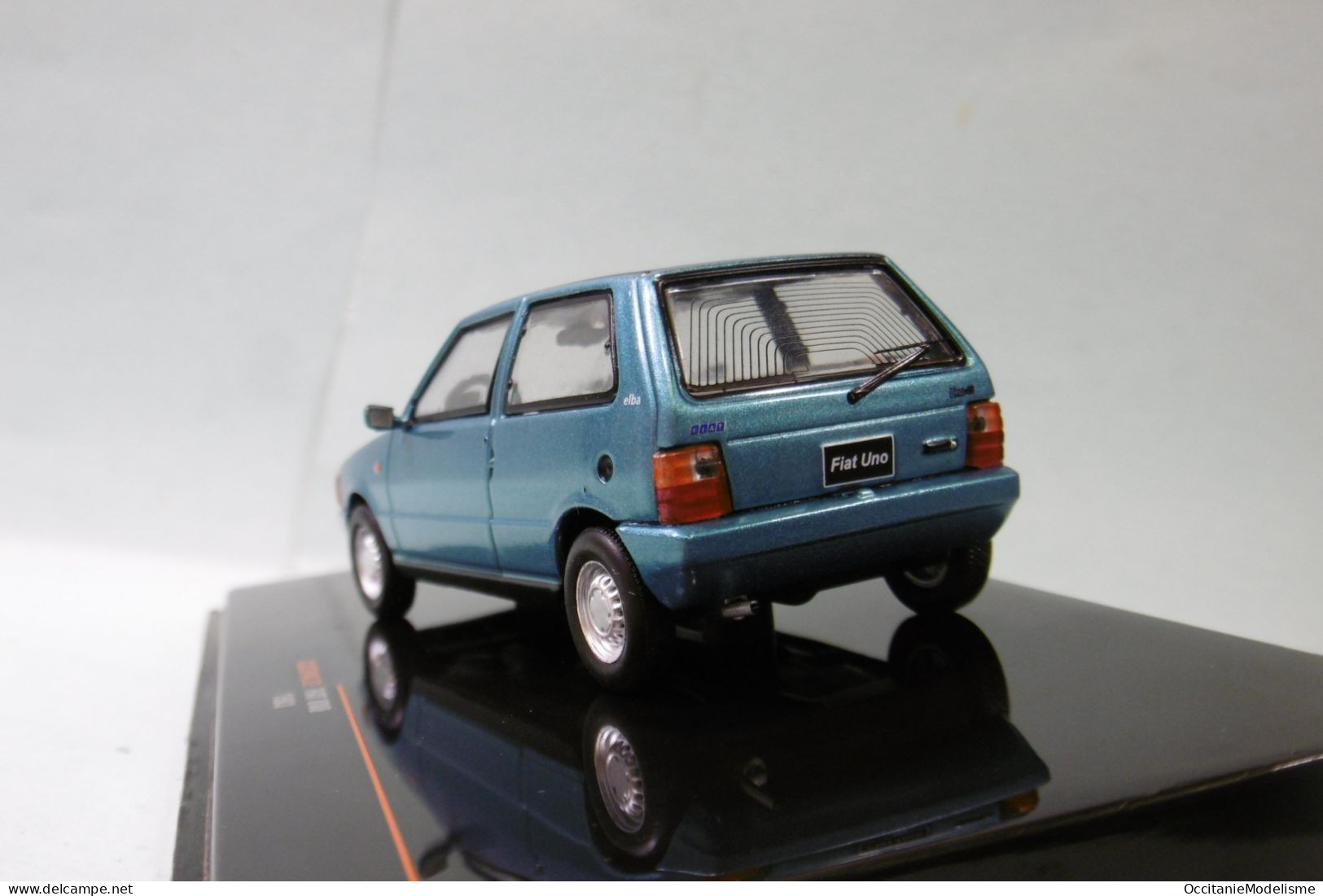 Ixo - FIAT UNO 1983 Bleu Métallisé Réf. CLC524N NBO Neuf 1/43 - Ixo