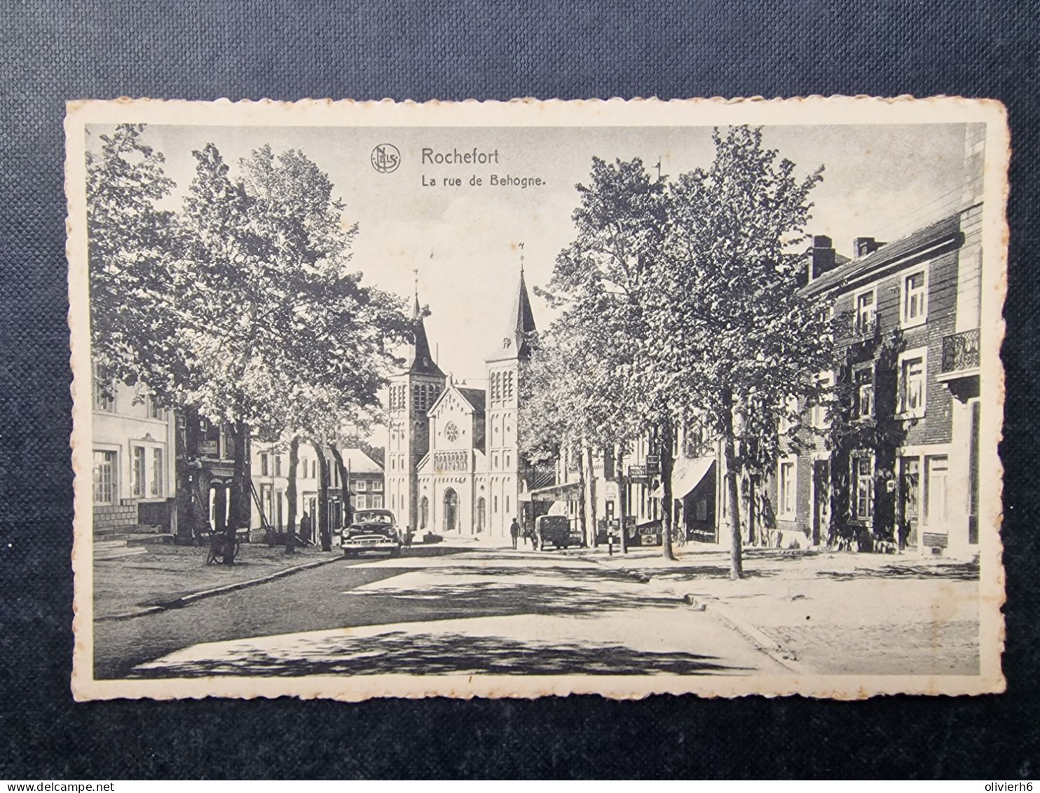 CP BELGIQUE (V1619) ROCHEFORT (2 Vues) La Rue De Behogne - Rochefort