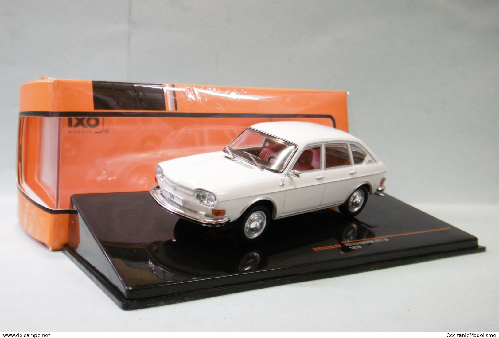 Ixo - VOLKSWAGEN 411 LE 1970 Blanc Réf. CLC522N NBO Neuf 1/43 - Ixo