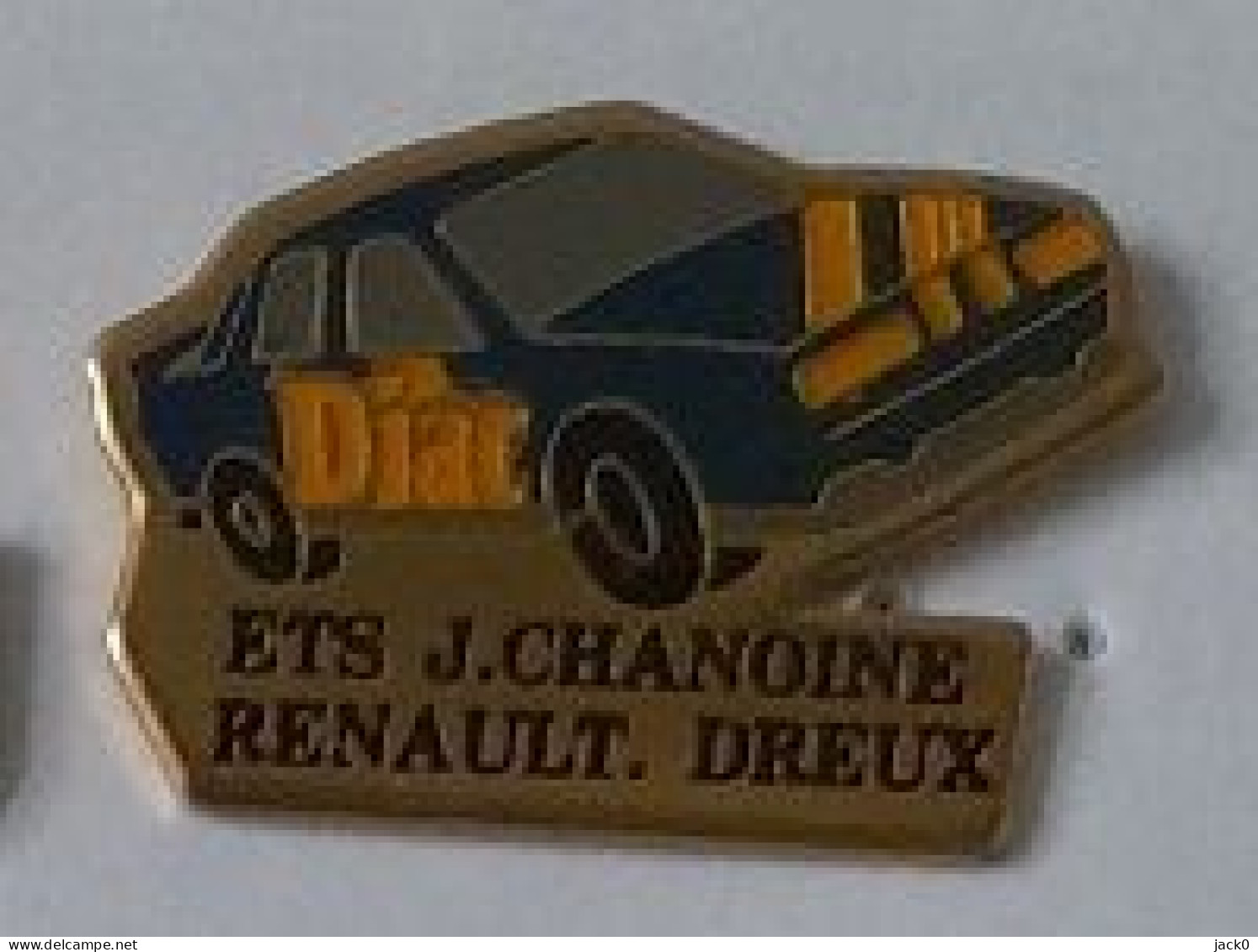 Pin's  Ville, Automobiles  RENAULT, ETS  J.CHANOINE  RENAULT -  DREUX  ( 28 ) - Renault