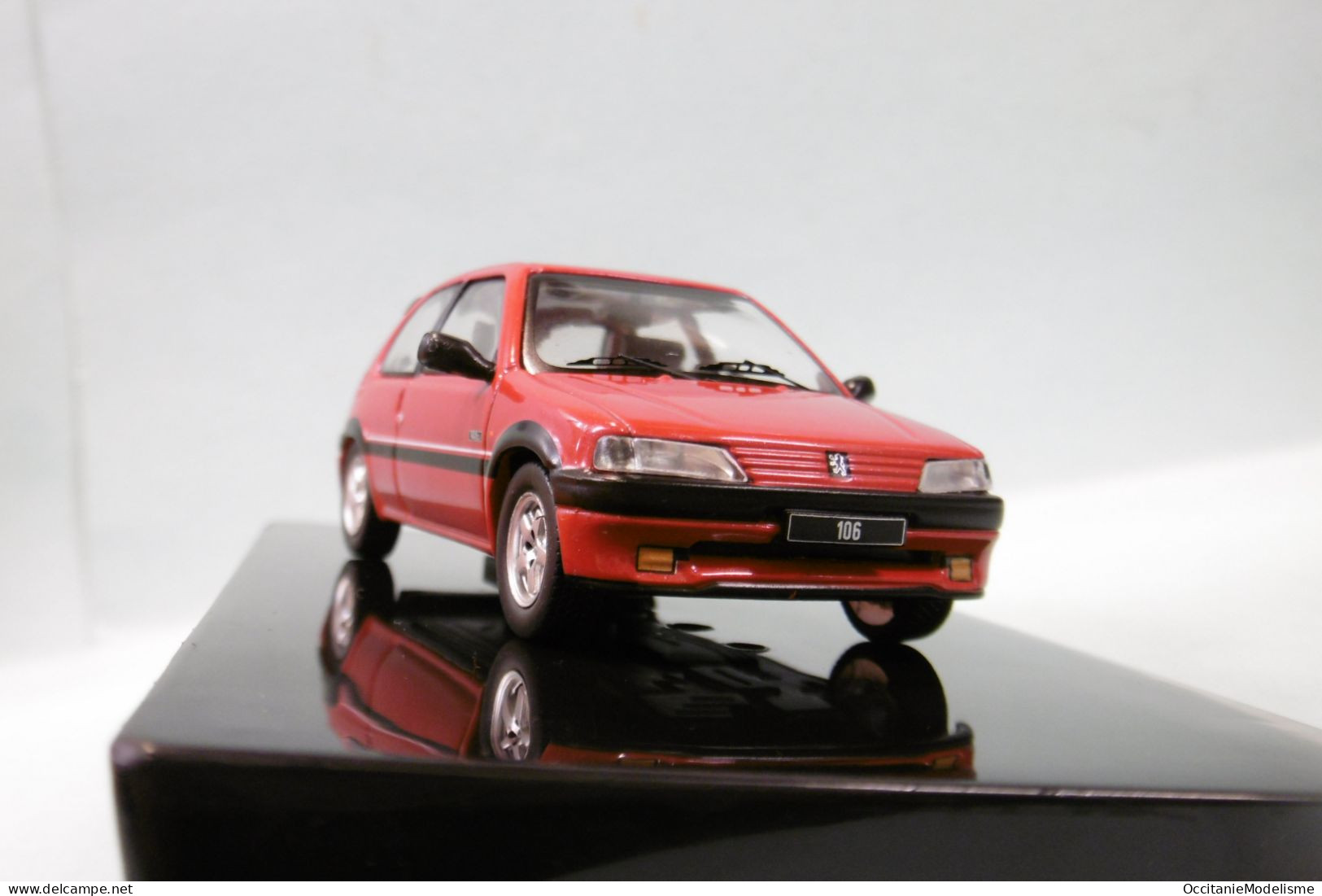 Ixo - PEUGEOT 106 XSI Le Mans 1993 Rouge Réf. CLC523N NBO Neuf 1/43 - Ixo