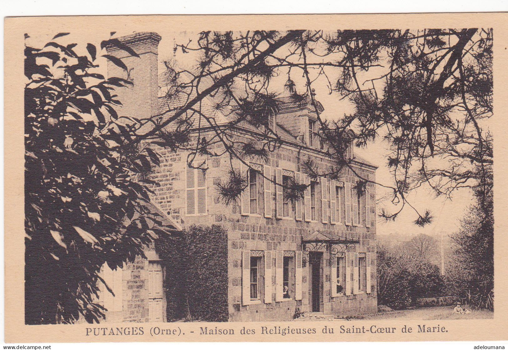 PUTANGES  -  MAISON DES RELIGIEUSES DU SAINT COEUR DE MARIE - Putanges