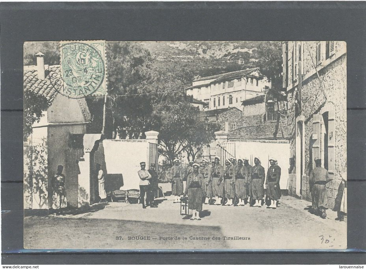 ALGÉRIE -BOUGIE -PORTE DE CASERNE DES TIRAILLEURS - Bejaia (Bougie)