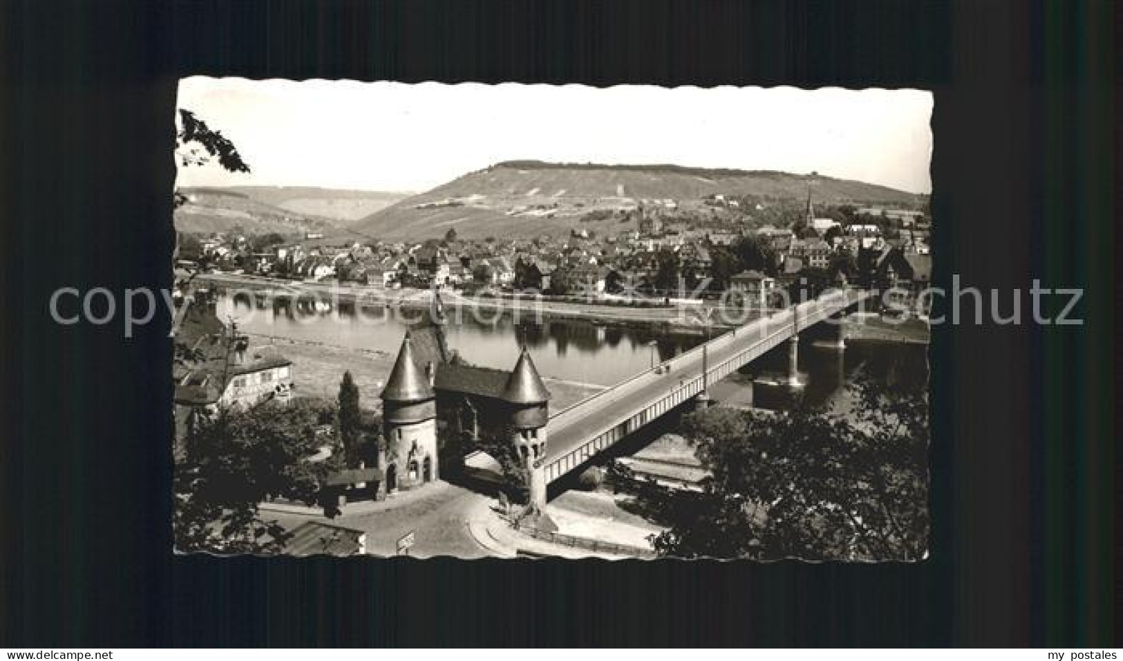 72253327 Traben-Trarbach Bruecken Tor Stadtblick Traben-Trarbach - Traben-Trarbach