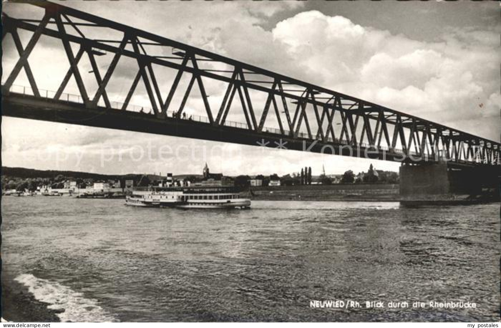 72253104 Neuwied Rhein Rheinbruecke Rheindampfer Neuwied - Neuwied