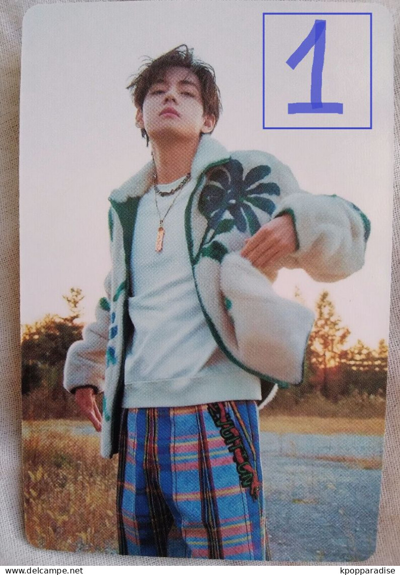 Photocard K POP Au Choix BTS  Vogue GQ  V - Varia