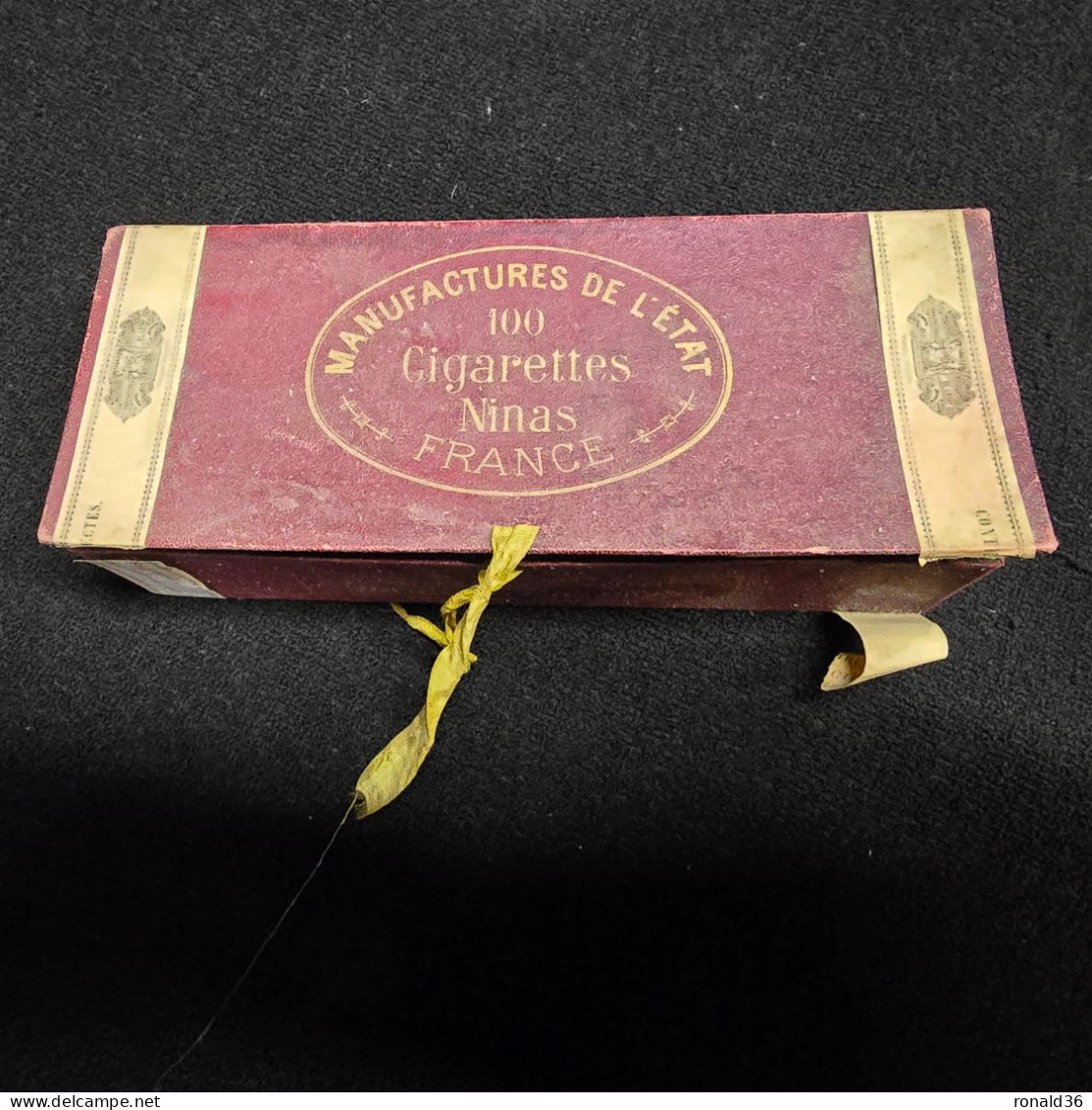 BOITE Carton Publicitaire Cigarette MANUFACTURE DE L'ETAT 100 Cigarettes NINAS France Bande De Contribution Indirectes - Empty Cigarettes Boxes