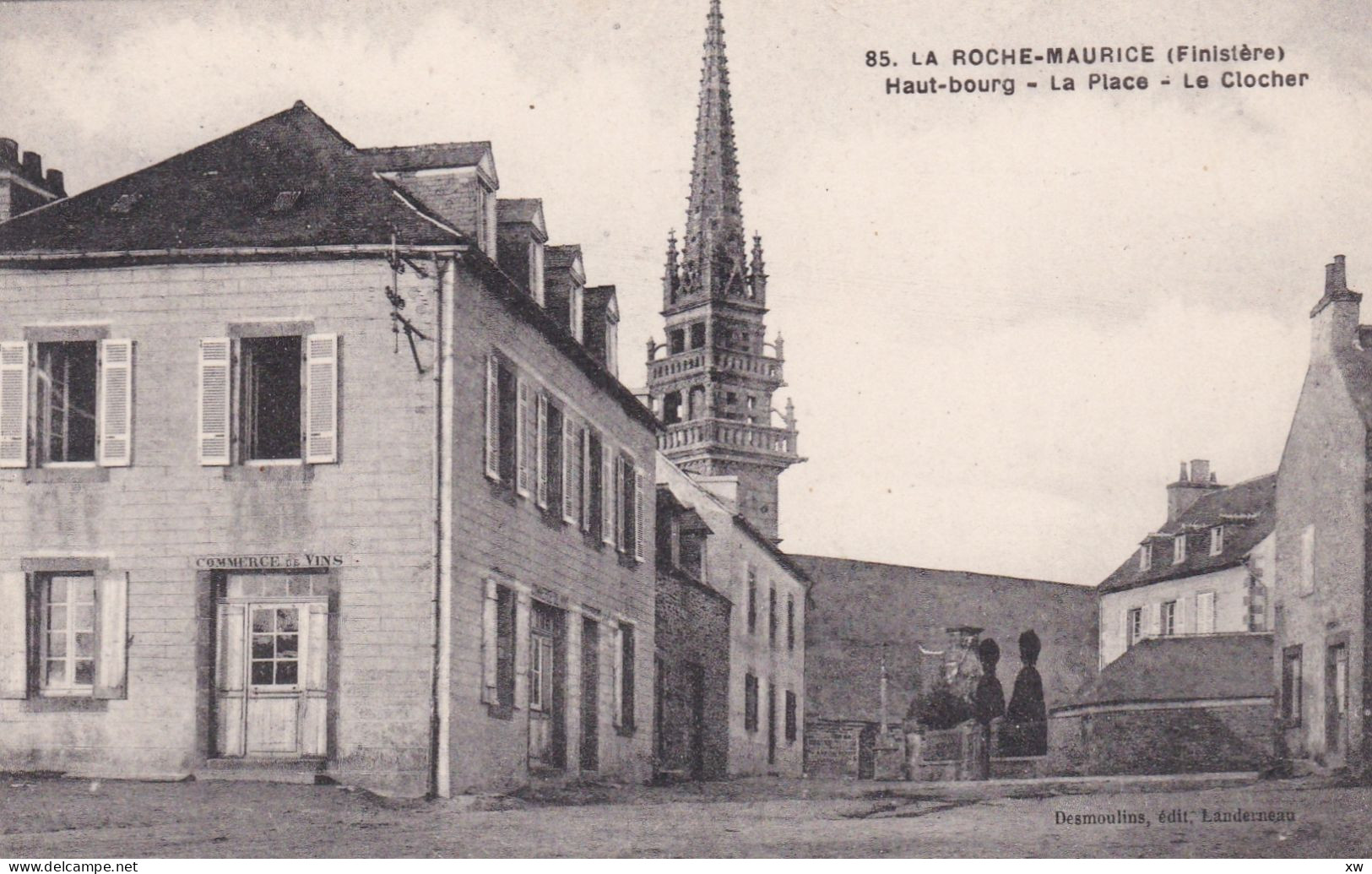 LA ROCHE-MAURICE -29- Haut-bourg - La Place - Le Clocher -  - 16-03-24 - La Roche-Maurice