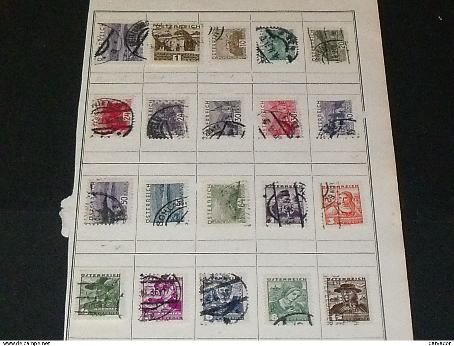 CAISSE BLEU / AUTRICHE  : divers timbres oblitérés tous états