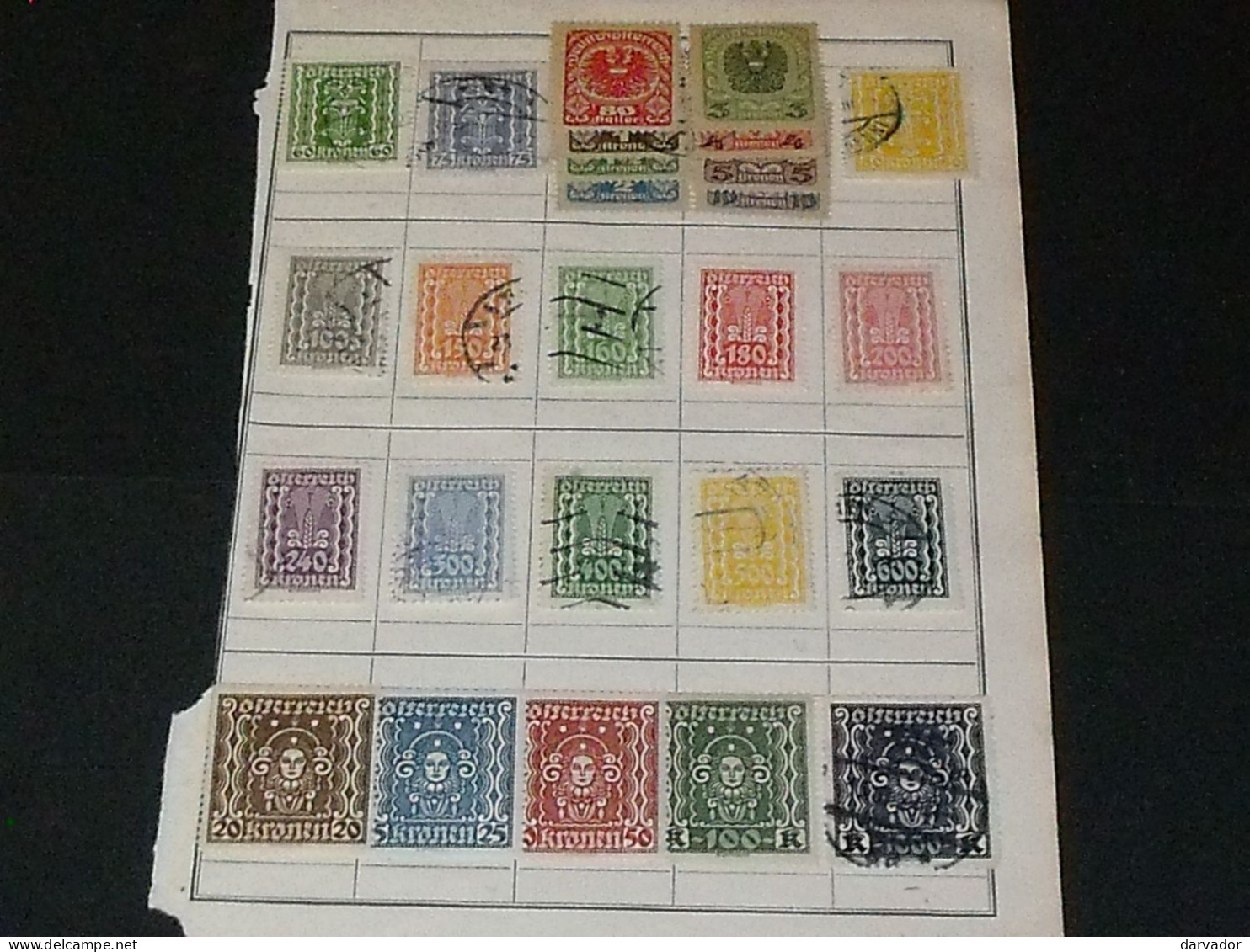 CAISSE BLEU / AUTRICHE  : divers timbres oblitérés tous états