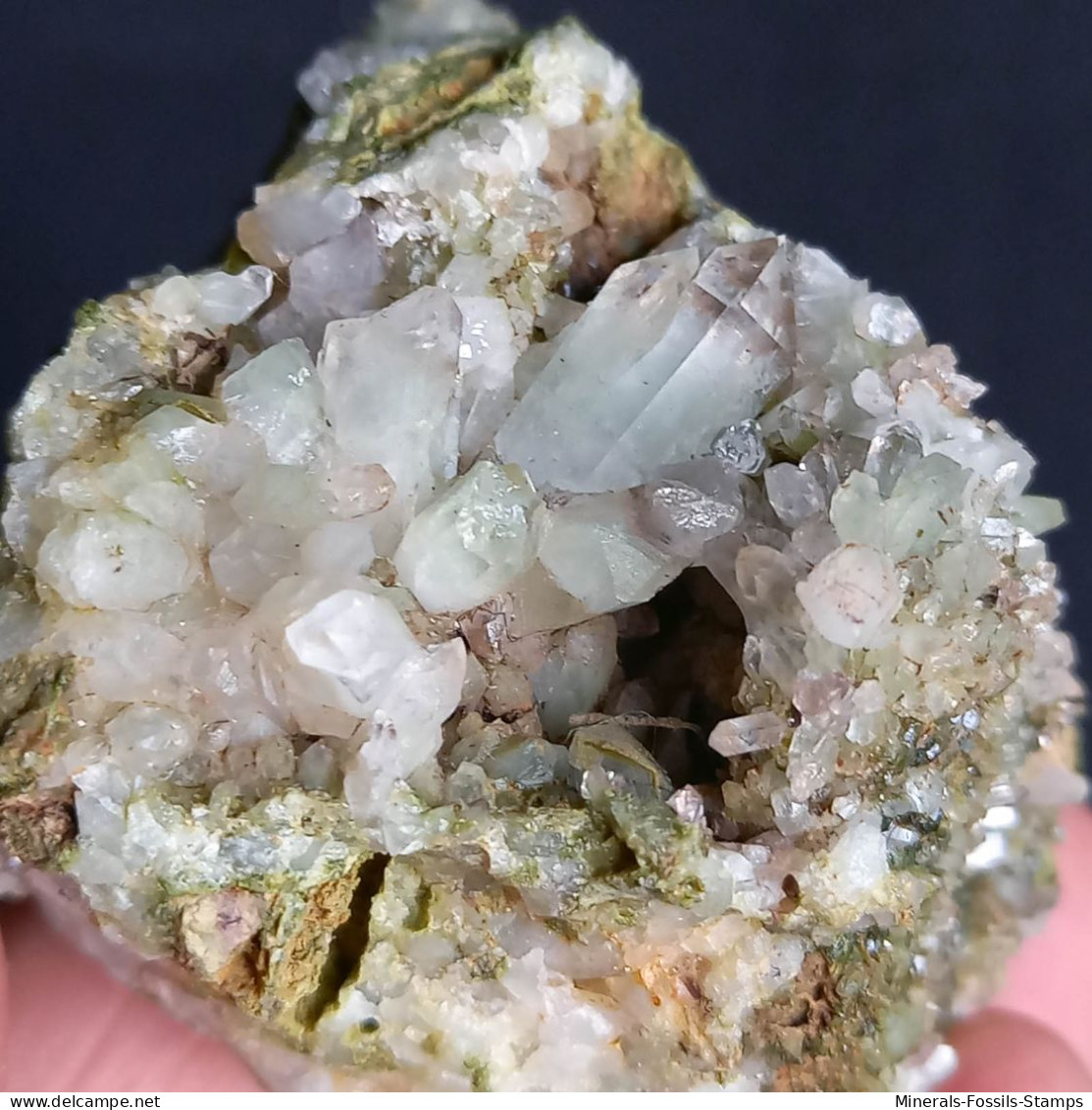 #G73 - Beaux Cristaux De QUARTZ Avec Micro Epidote (Mine Gambatesa, Val Graveglia, Ne, Gênes, Ligurie, Italie) - Minéraux