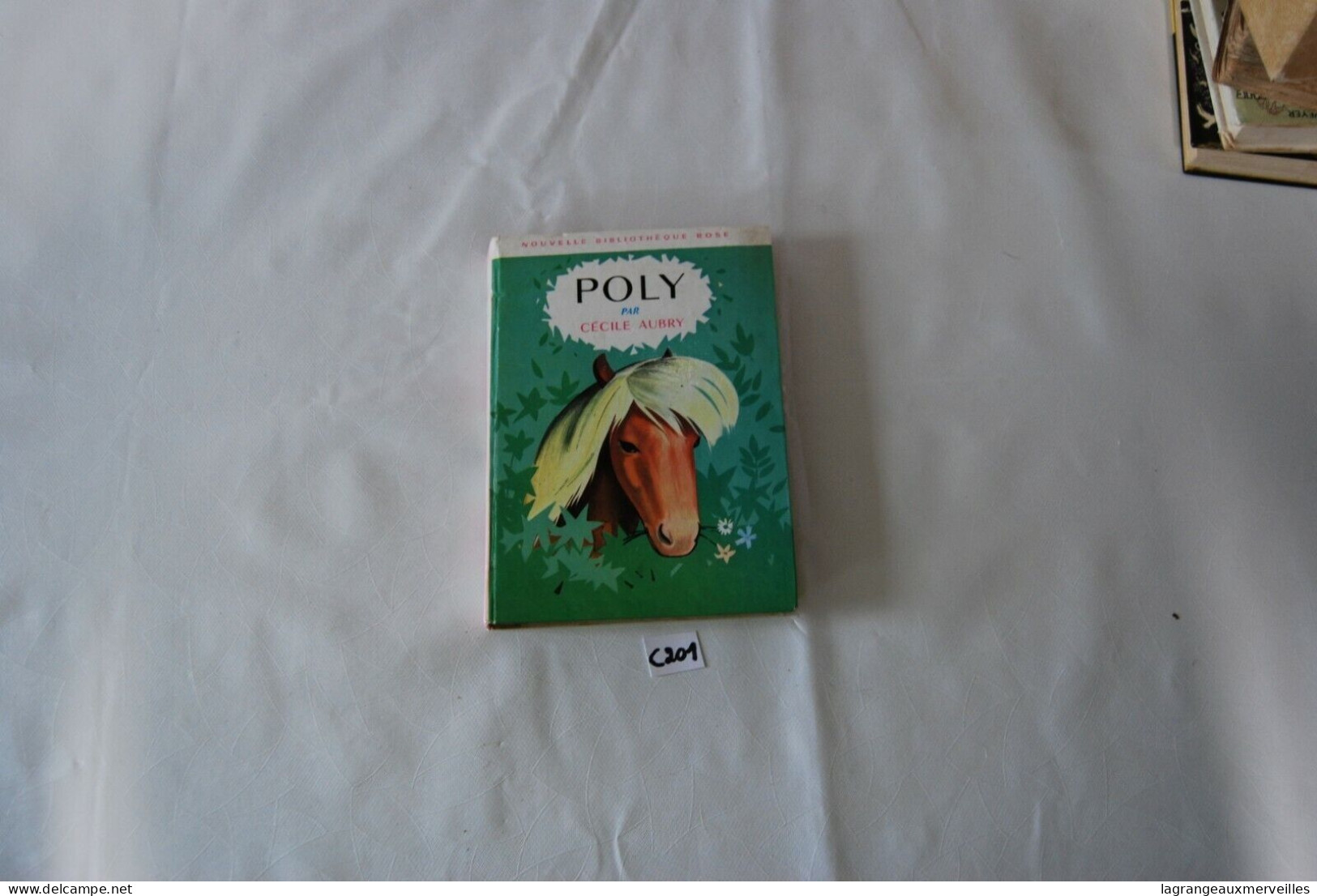 C201 Livre - Enfant - Poly - Cecile Aubry - Andere & Zonder Classificatie