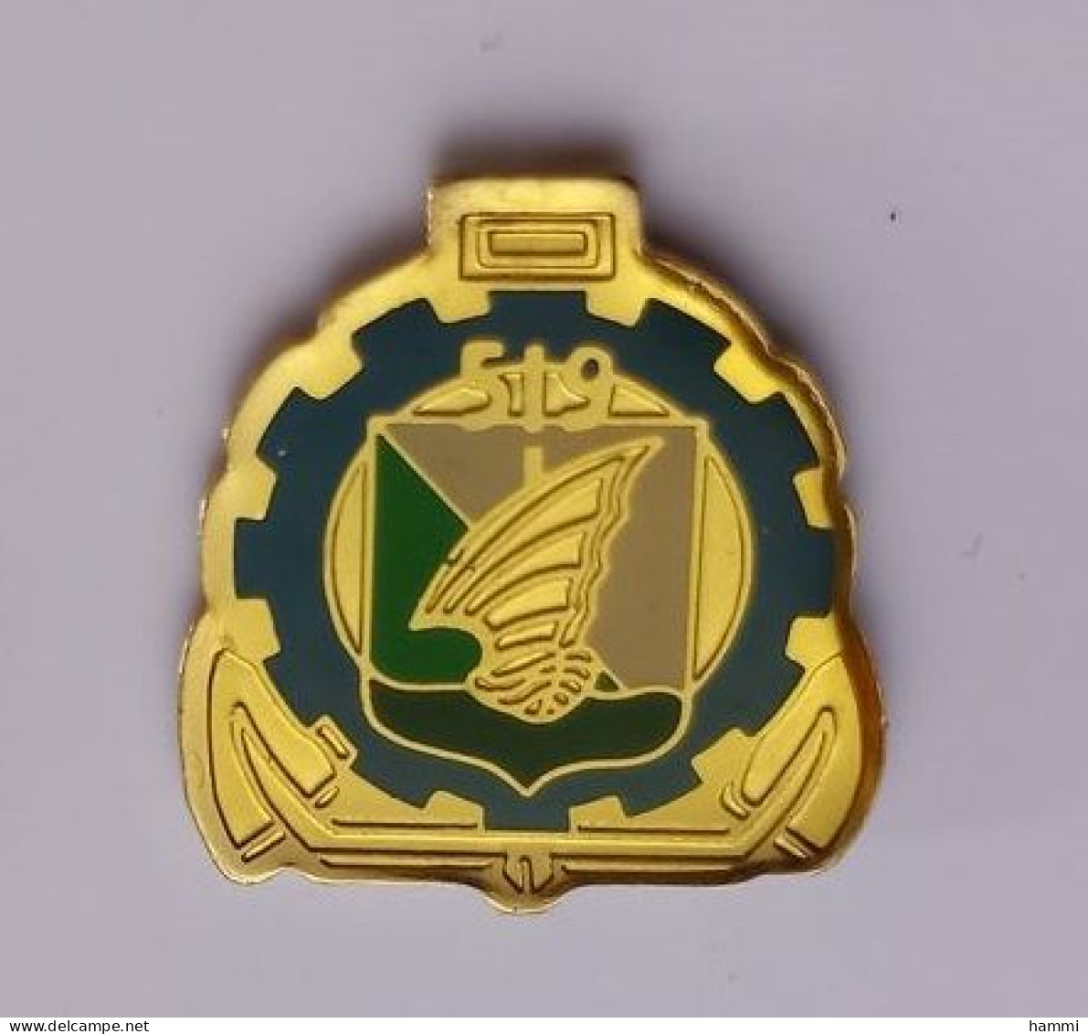 P38 Pin's Armée Militaire Régiment Marine 519e Régiment Du Train Ancre Bateau à Ollioules Var Achat Immédiat - Militaria