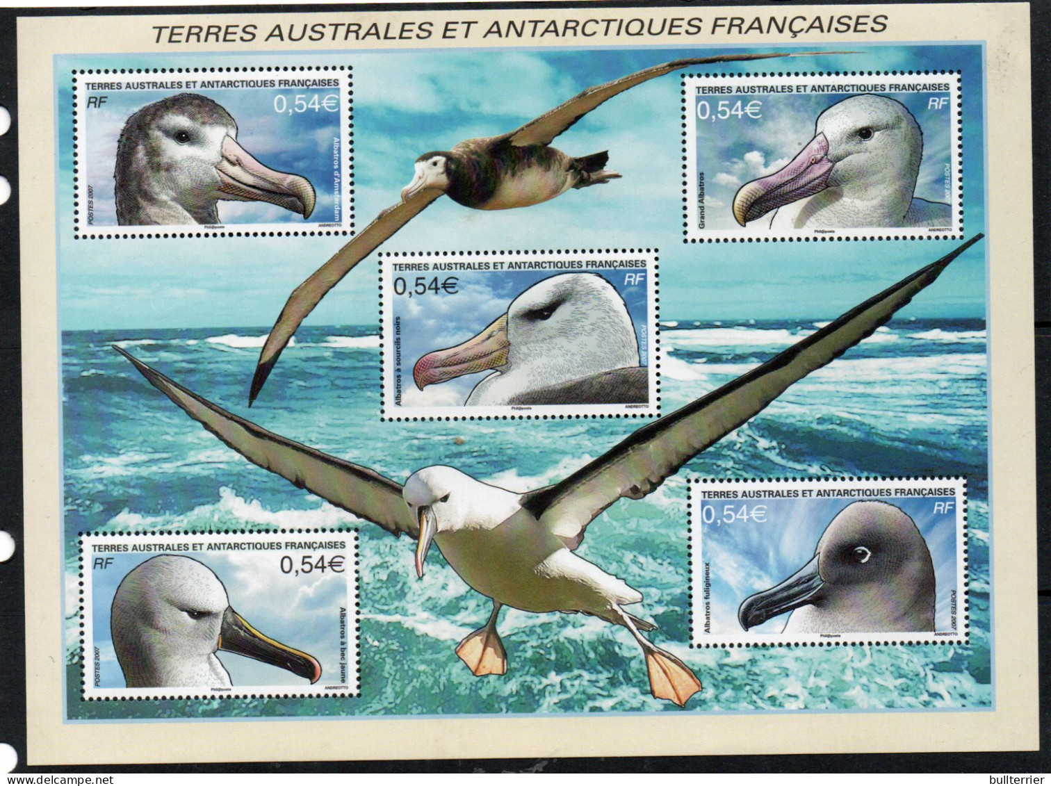 BIRDS - TAAF - 2007 -ALBATROSS SOUVENIR SHEET  MINT NEVER HINGED, SG CAT £19.00 - Pinguine