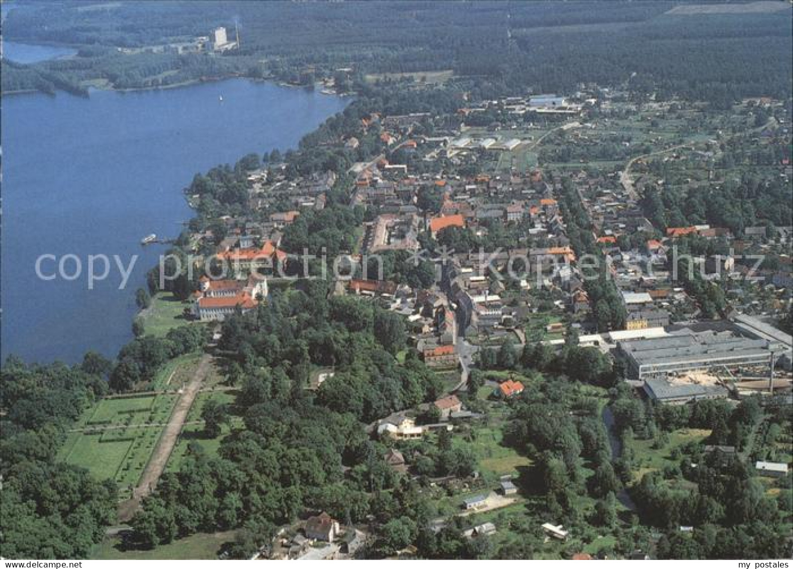 72240134 Rheinsberg Schloss Schlossgarten Grienericksee Fliegeraufnahme Rheinsbe - Zechlinerhütte