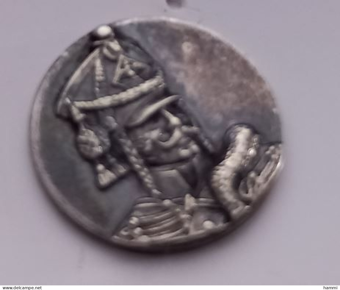 P61 Pin's Militaire Armée Soldat De Napoléon Achat Immédiat - Militaria