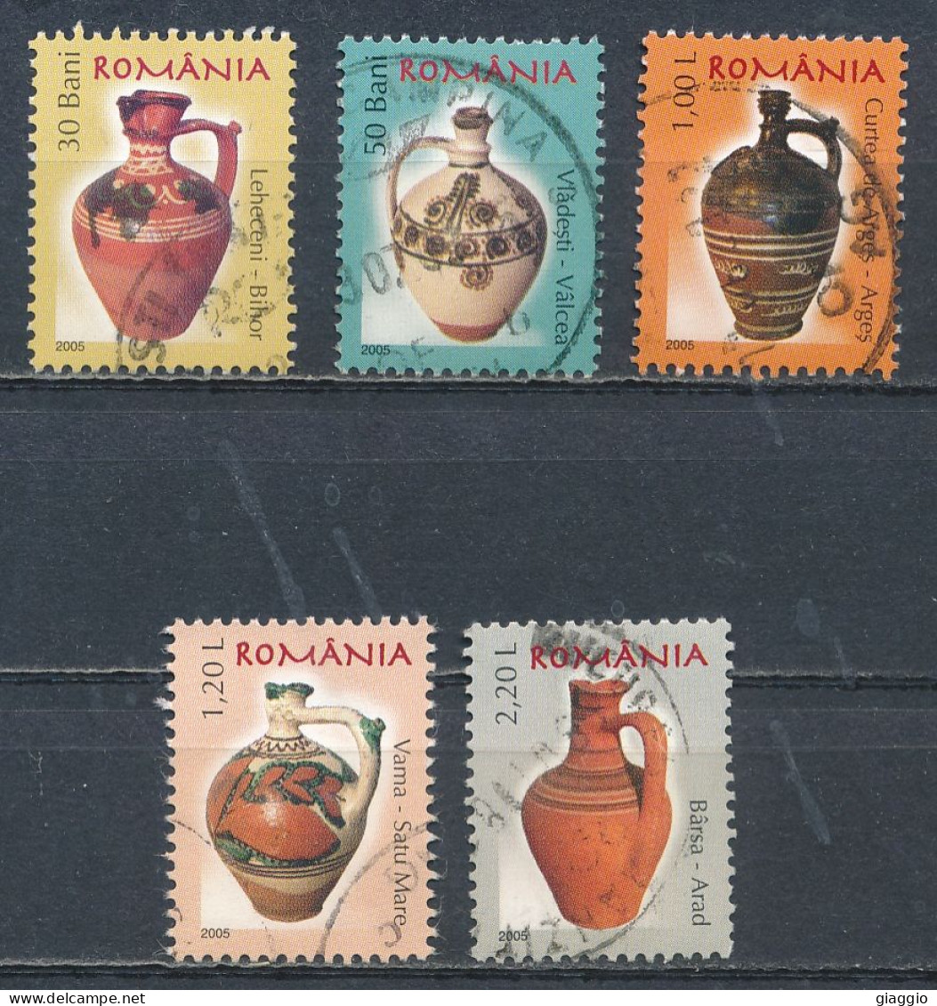 °°° ROMANIA - Y&T N° 5039/43 - 2005 °°° - Gebraucht