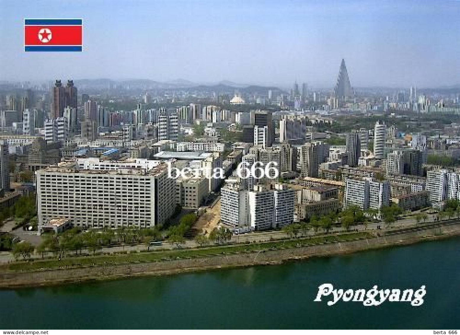 North Korea Pyongyang Waterfront New Postcard - Korea (Noord)