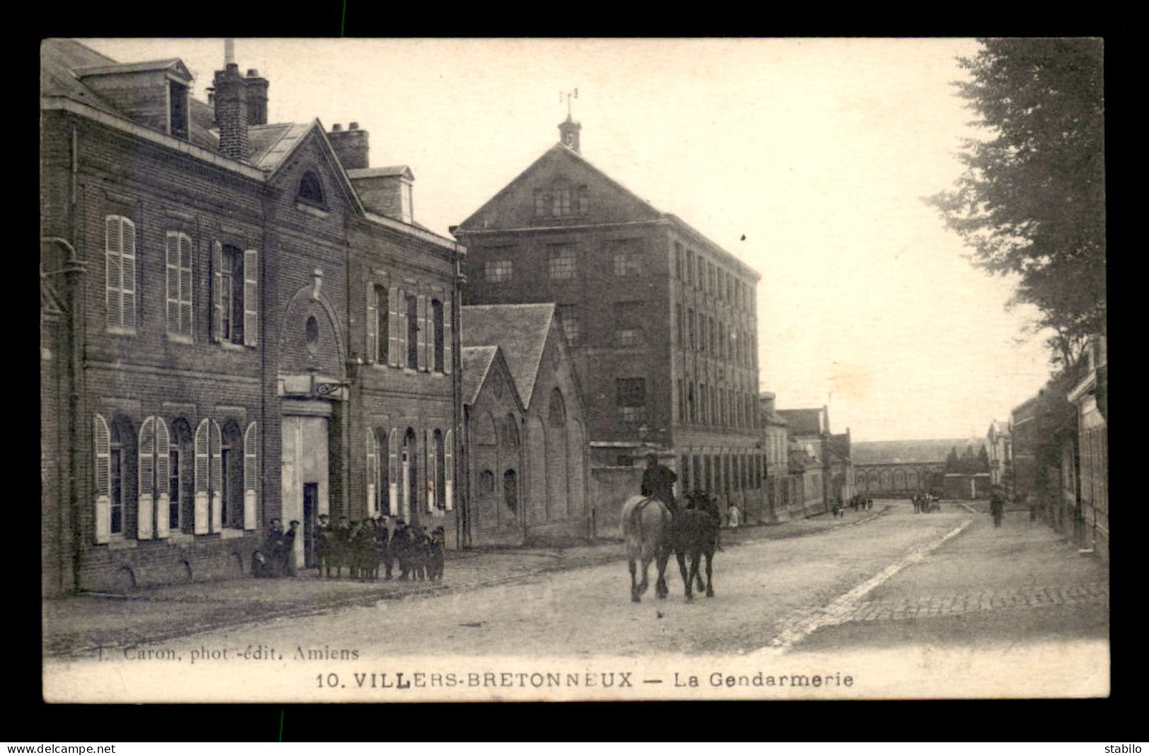 80 - VILLERS-BRETONNEUX - LA GENDARMERIE - Villers Bretonneux