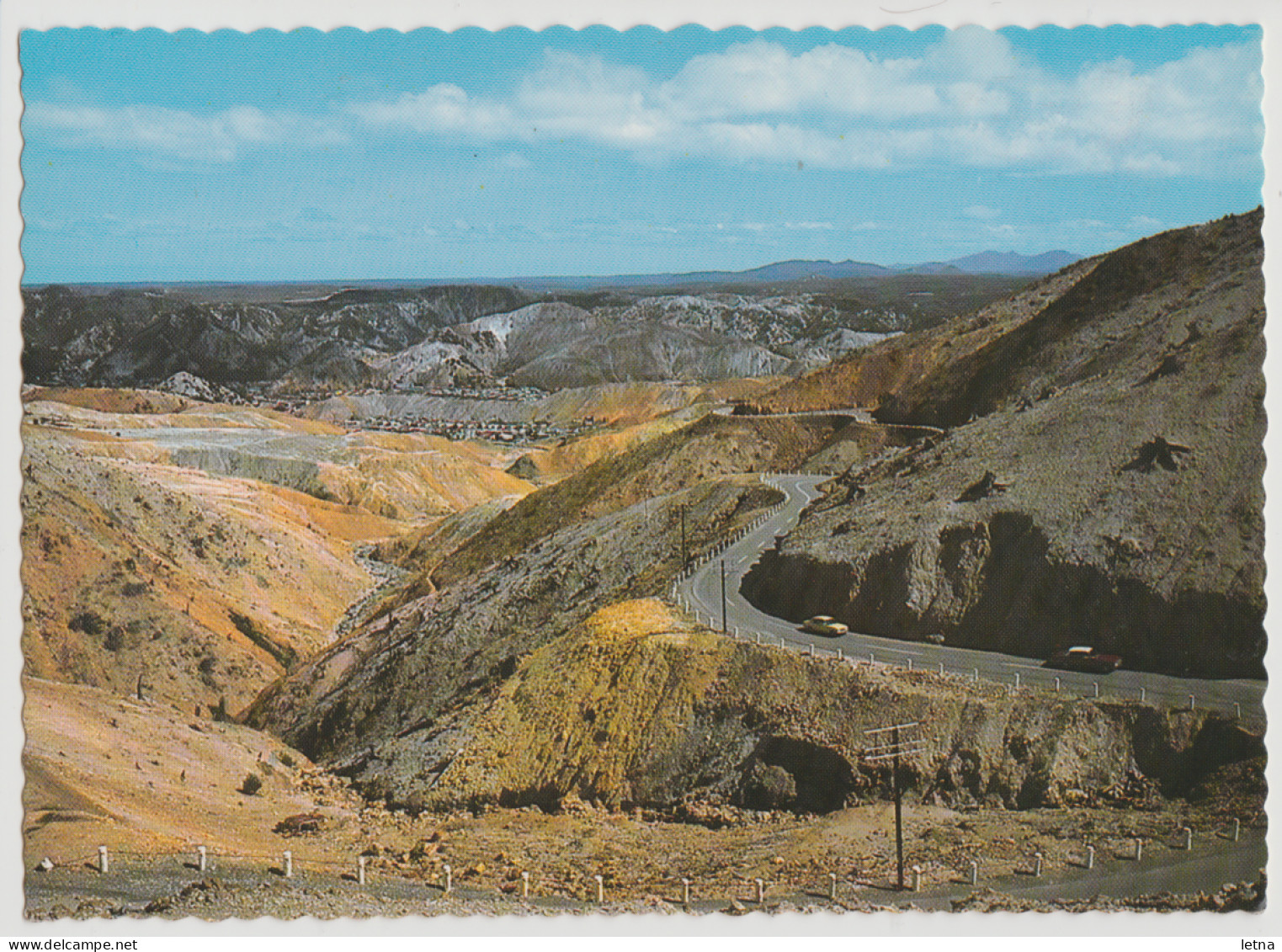 Australia TASMANIA TAS Bare Copper Mine Hills Highway QUEENSTOWN Douglas DS288 Postcard C1970s - Autres & Non Classés