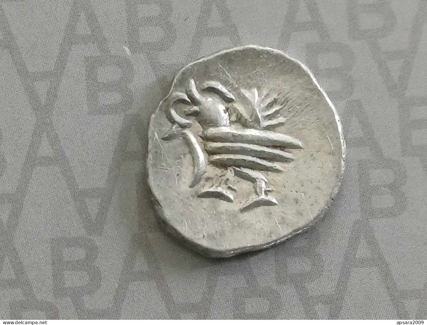 CAMBODGE / CAMBODIA/ Coin Silver Khmer Antique With Very High Silver Content - Kambodscha