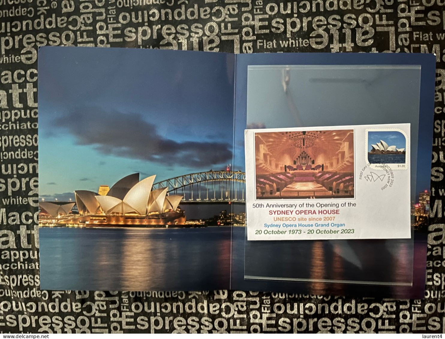 (folder 17-3-2024) Australia Post - Sydney Opera House 50 Years - Presentation Pack (no Stamps) + 1 Cover - Presentation Packs