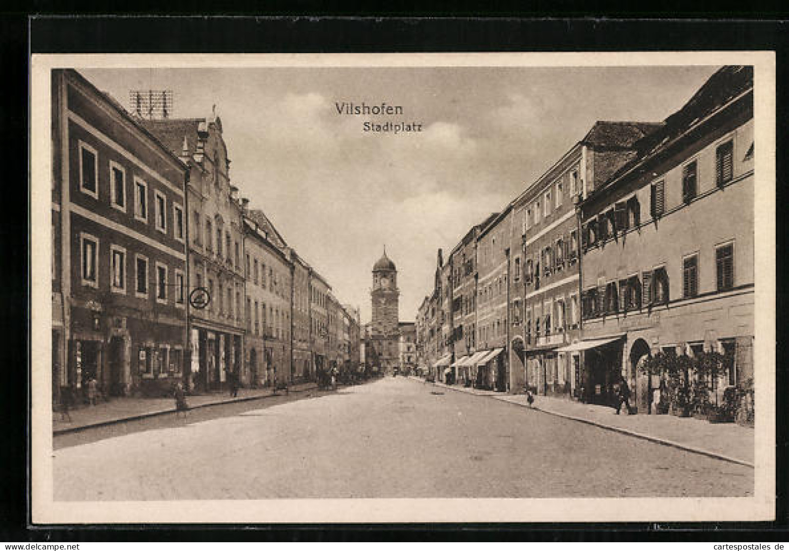 AK Vilshofen, Stadtplatz Mit Geschäften  - Vilshofen