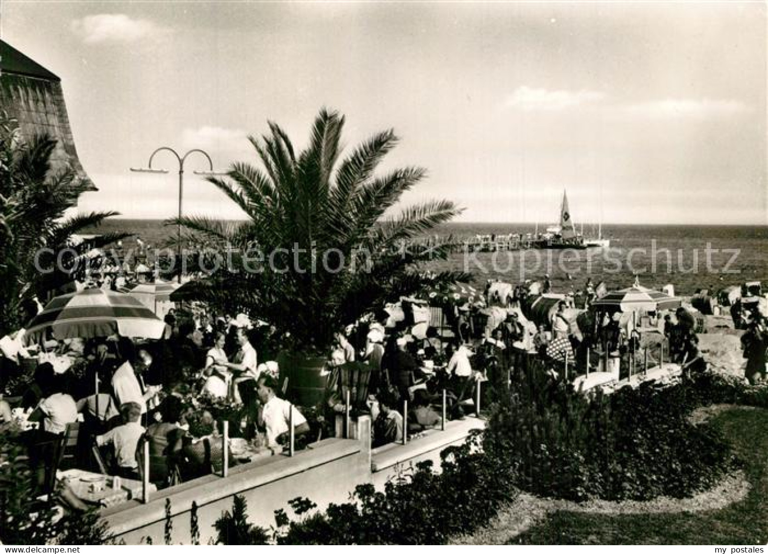 73566550 Groemitz Ostseebad Terrasse Groemitz Ostseebad - Groemitz