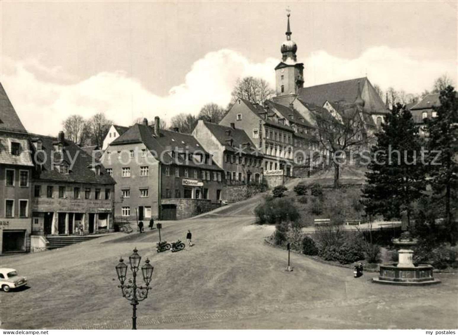 73566425 Hohenstein-Ernstthal Altmarkt Brunnen Kirche Hohenstein-Ernstthal - Hohenstein-Ernstthal