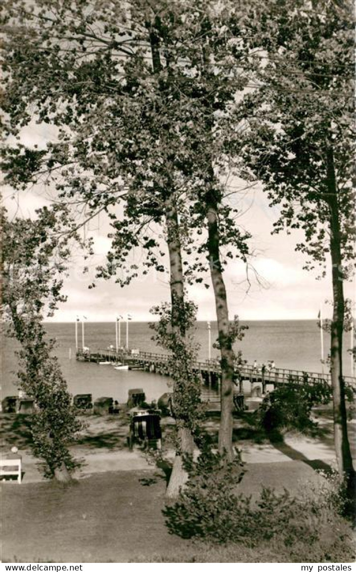 73566173 Scharbeutz Ostseebad Strandpartie Mit Baederbruecke Scharbeutz Ostseeba - Scharbeutz