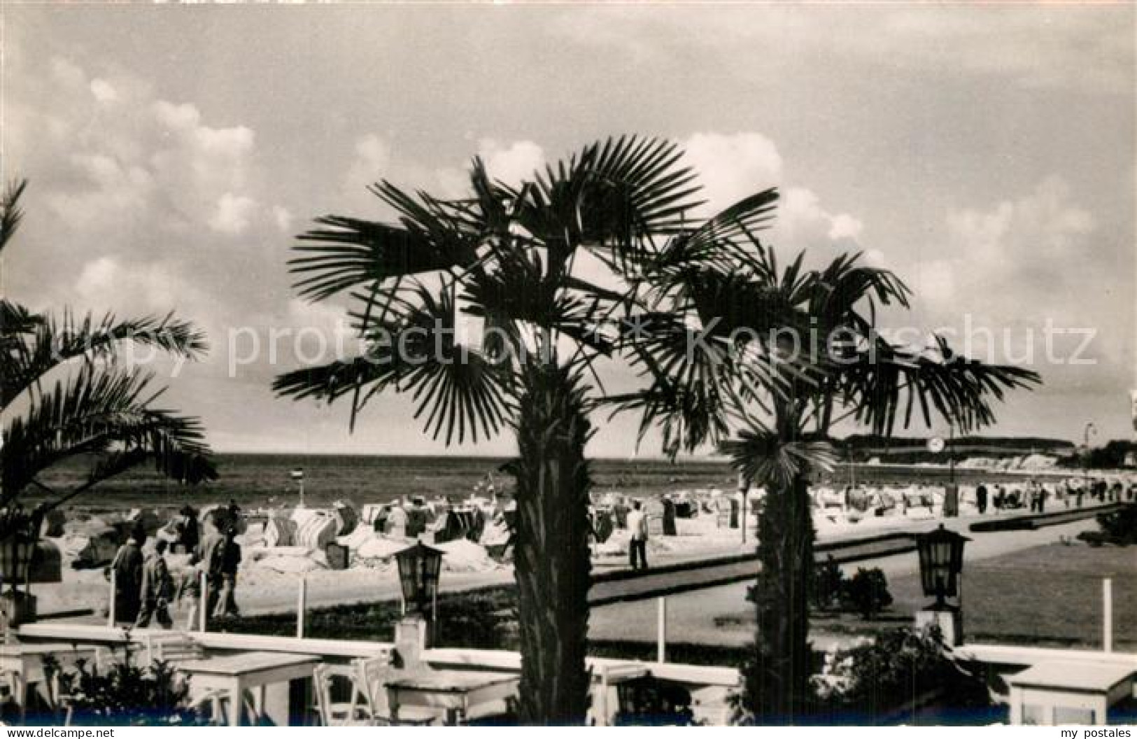 73565561 Groemitz Ostseebad Strand Promenade Groemitz Ostseebad - Grömitz