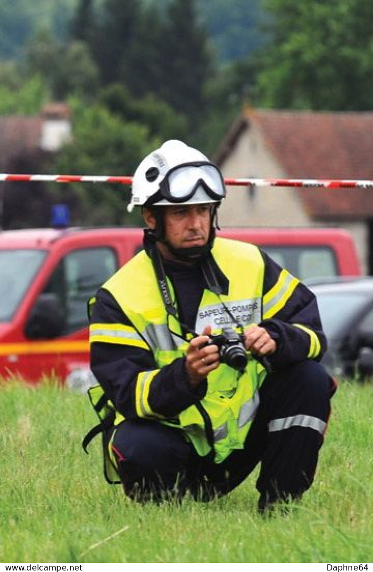 Bretenoux - Véhicule - Métier Pompiers 8816 Et 18 (2CP) - Bretenoux