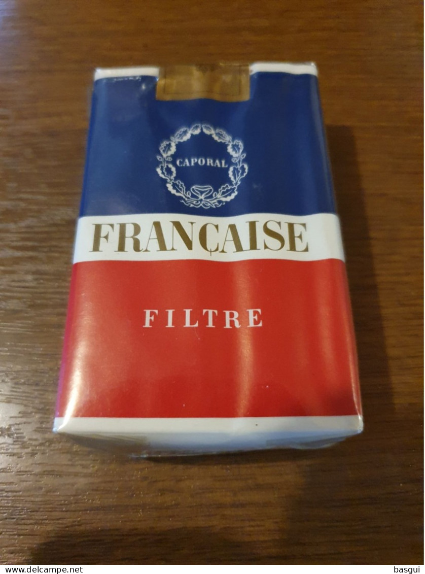 Ancien Paquet De Cigarettes Pour Collection Caporal Filtre Intact - Otros & Sin Clasificación