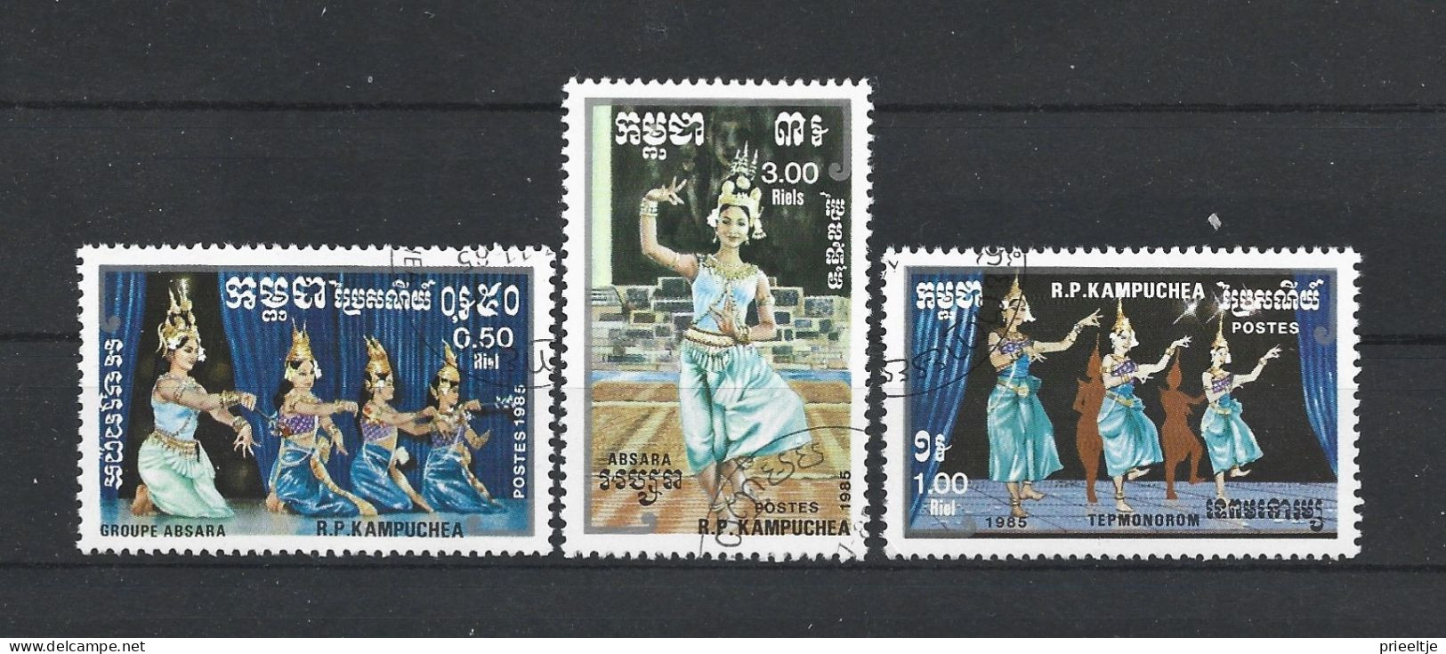 Kampuchea 1985 Traditional Dancers Y.T. 543/545 (0) - Kampuchea