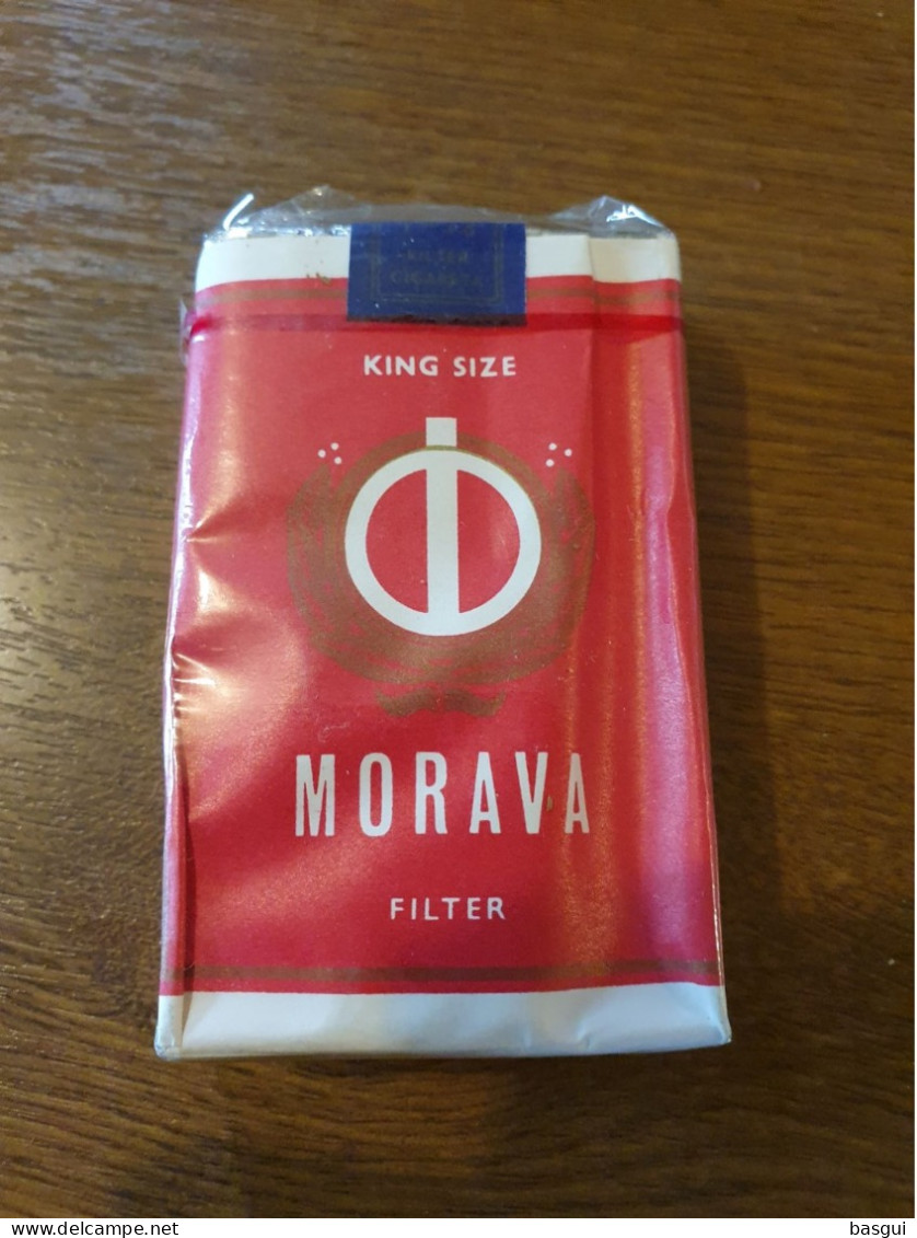 Ancien Paquet De Cigarettes Pour Collection Morava Intact - Otros & Sin Clasificación