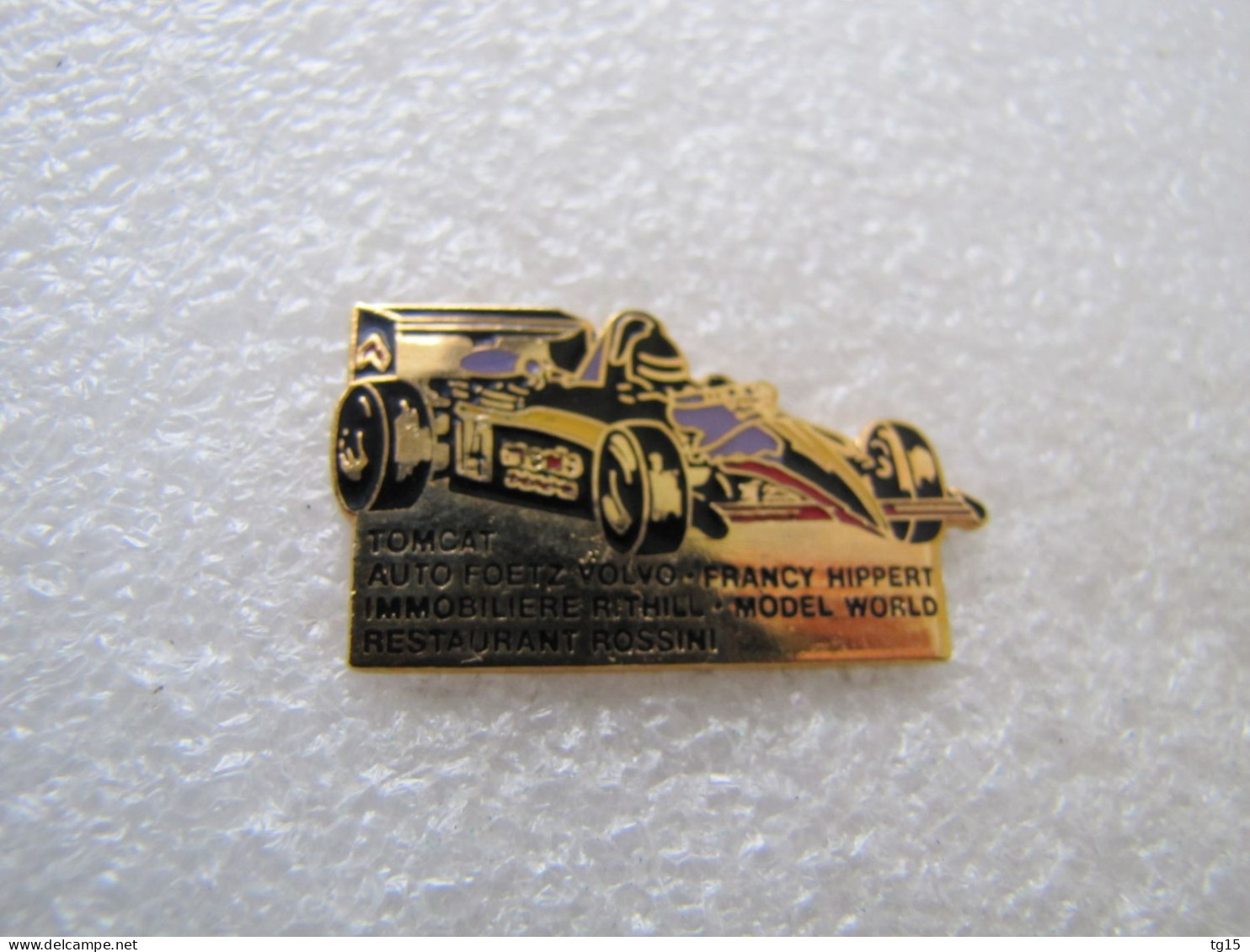 TOP PIN'S FORMULE 3 ROMAIN THILL VOLVO TOMCAT  Email Grand Feu DEHA - F1