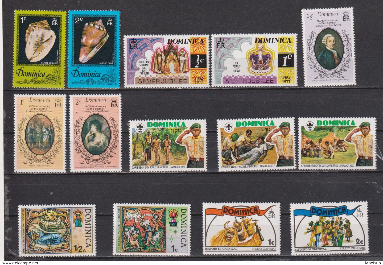 Timbres Neufs** De Dominique De 1977 à 1978 Entre 507 Et 547 MNH - Dominique (...-1978)