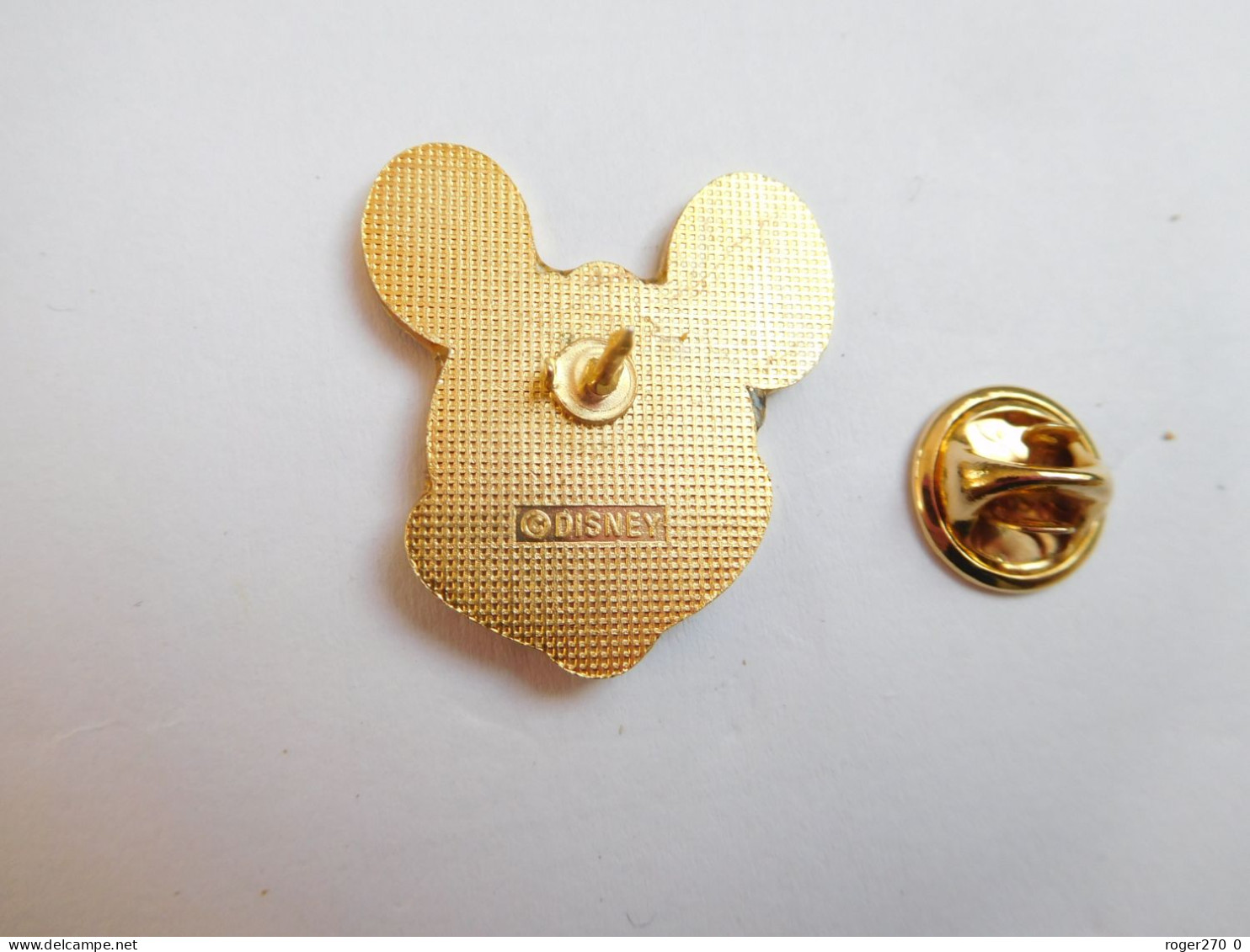 Beau Pin's , Disney , Mickey , Signé Disney - Disney