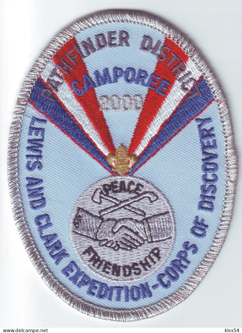 B 22 - 75 USA Scout Badge - Jamboree 2000 - Scoutisme