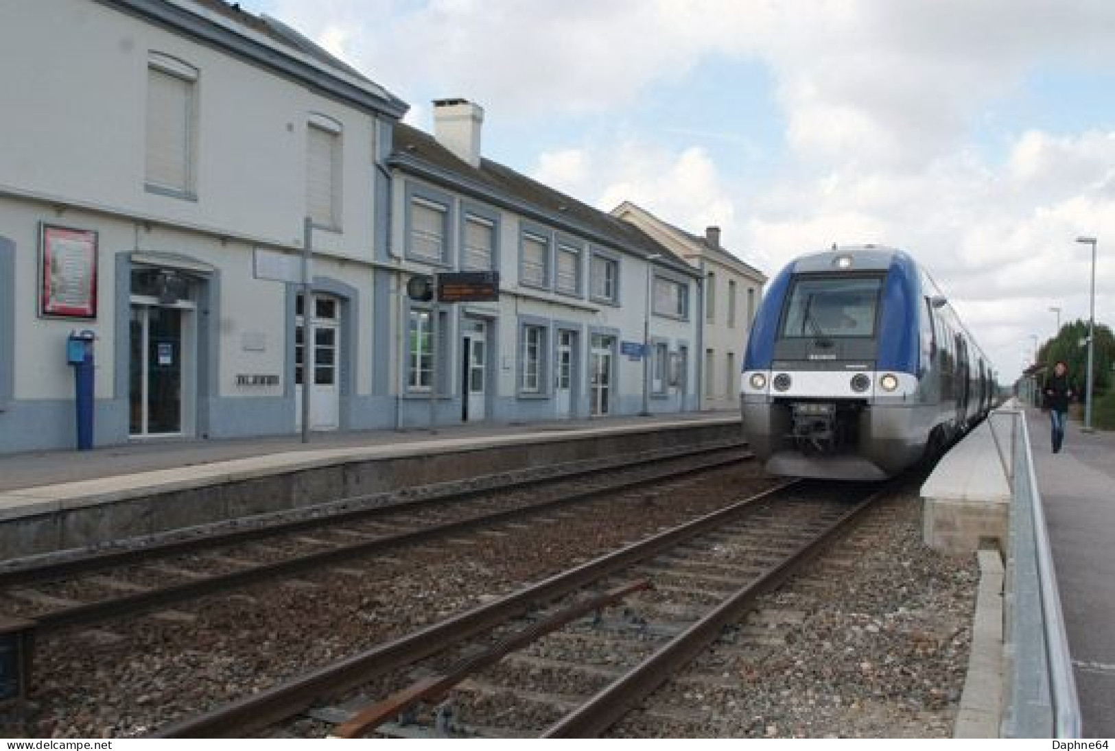 Noyelles Sur Mer - 2011 - SNCF - 7776 Et 79  (2CP) - Noyelles-sur-Mer