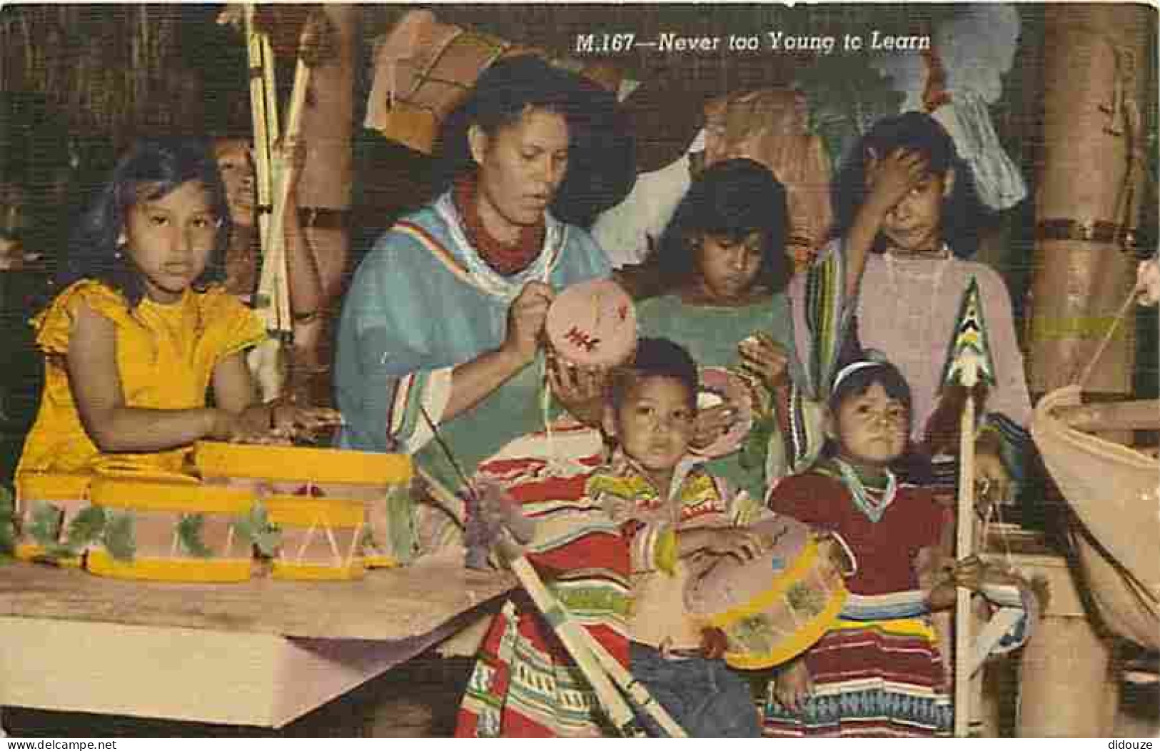 Etats Unis - Miami - Mary Osceola Teaches A Class Of Youngsters At Miami's Famous Seminole - Indian Village - Never Too  - Miami