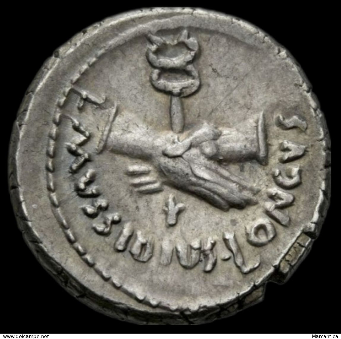 L. MUSSIDIUS LONGUS, 42 BC. AR Denarius. Rome Mint. - Repubblica (-280 / -27)