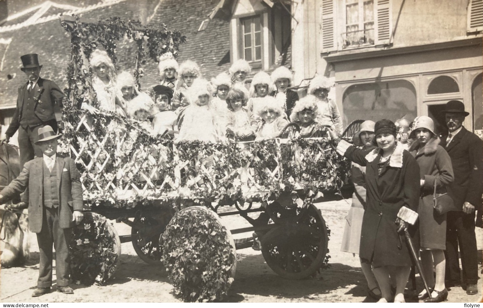 Chateaudun - Carte Photo - Char Des Enfants - Carnaval Cavalcade Mi Carême - 1930 - Photographe Maison Albert - Chateaudun