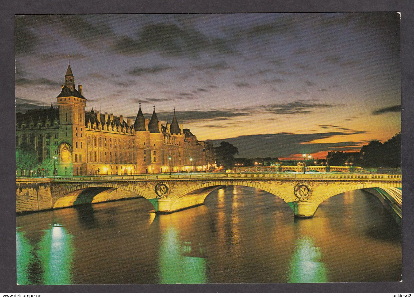 087119/ PARIS, La Conciergerie Et Le Pont-au-Change - París La Noche