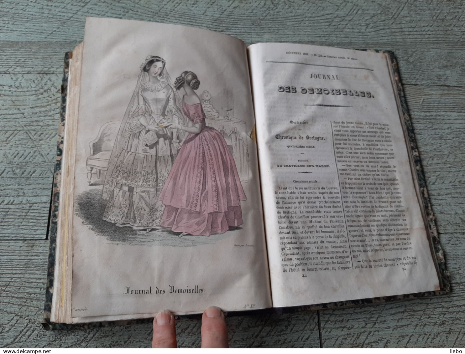 journal des demoiselles 1843 gravures de mode planches dépliantes broderie romans