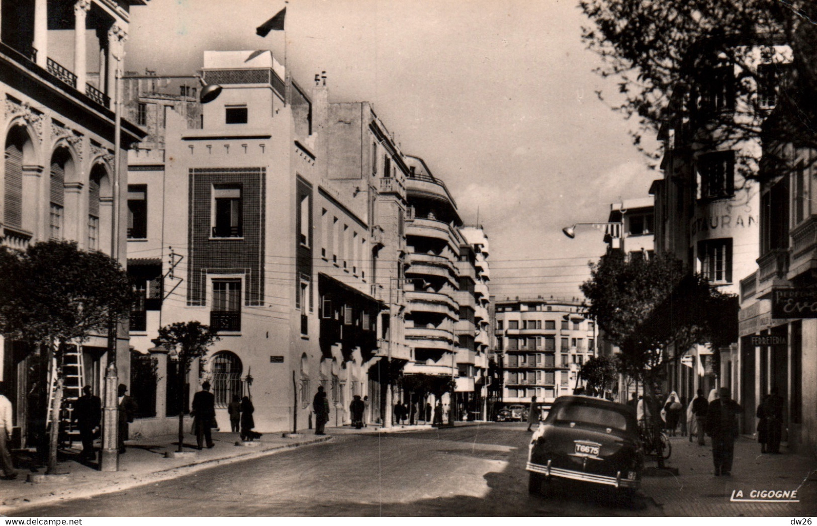 Tanger - Le Boulevard Pasteur, Administration De La Zone Internationale - Carte La Cigogne N° 99.325.48 - Tanger