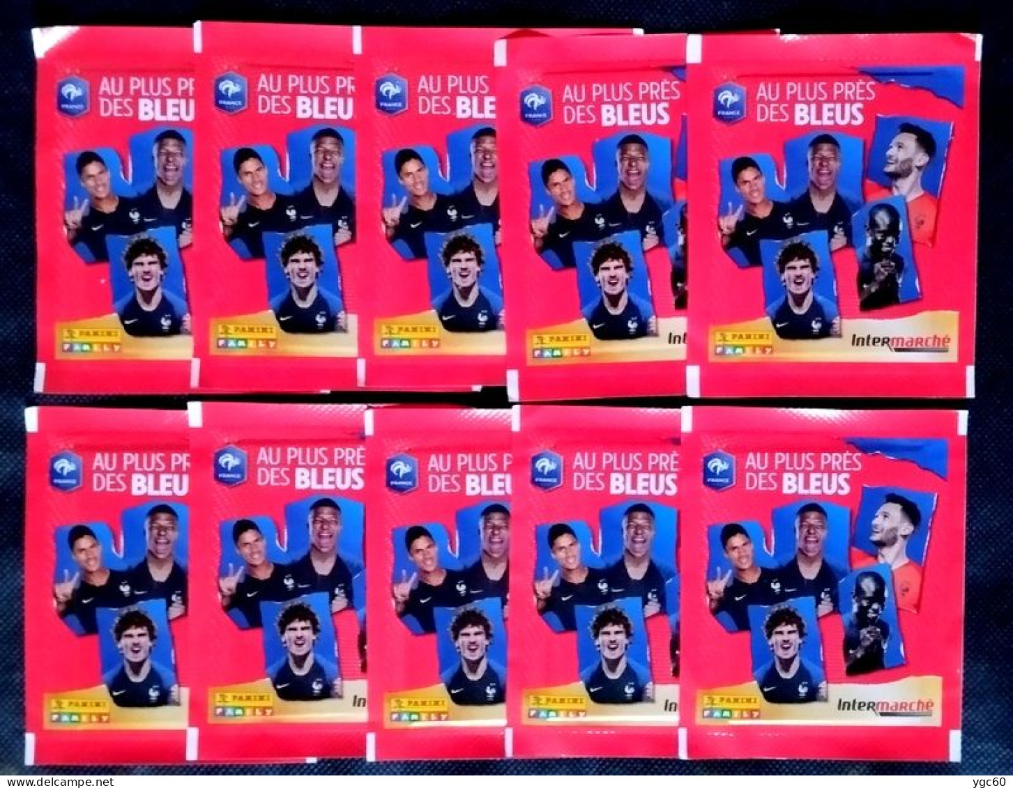 VIGNETTES PANINI - 10 POCHETTES SCELLÉES " AU PLUS PRÈS DES BLEUS " EURO 2020 - Edizione Francese