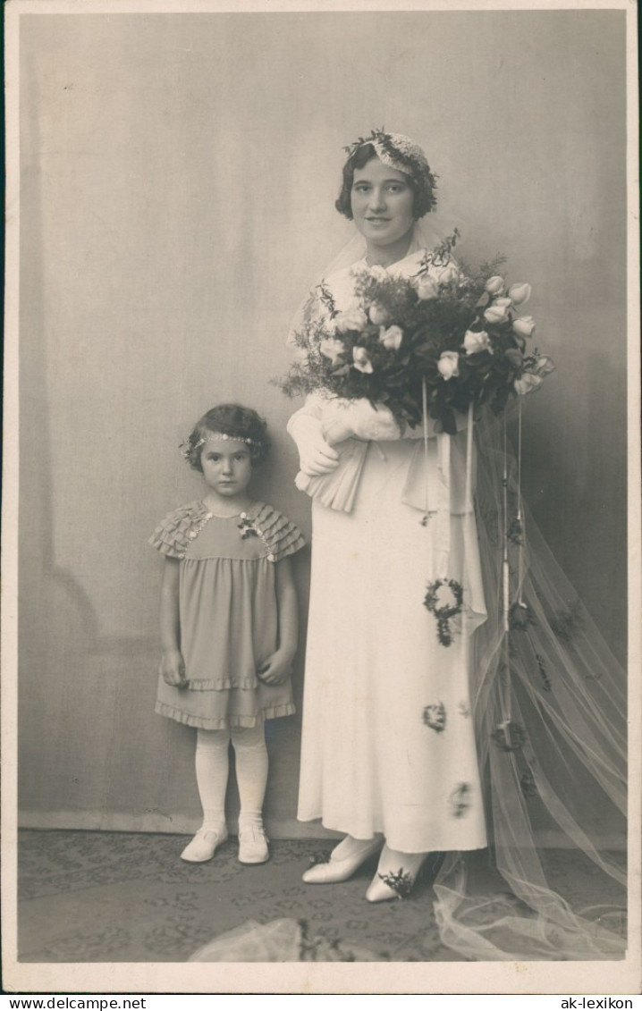 Hochzeitsfeier Atelierfoto Braut Mit Kind Mode Kleidung 1920 Privatfoto - Noces
